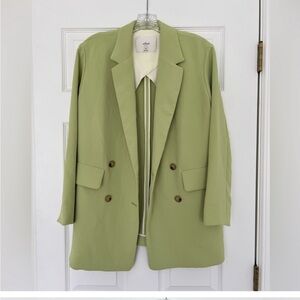 Aritzia Wilfred Cherrelle Blazer in Pistachio